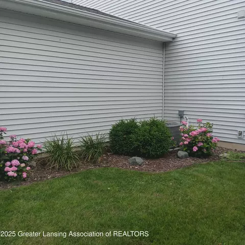 1125 River Oaks Dr, Dewitt, MI 48820 photo 28