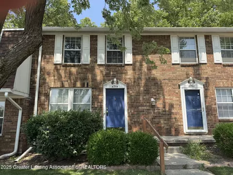 6244 Beechfield Dr, Lansing, MI 48911 photo 1