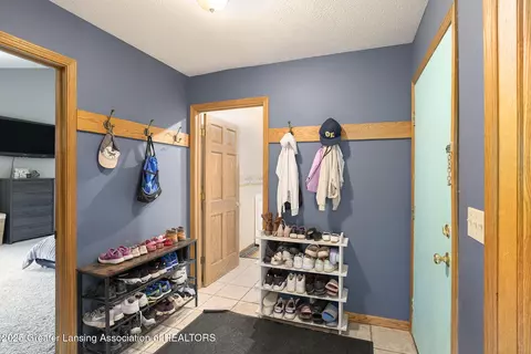 5955 E Parks Rd, Saint Johns, MI 48879 photo 17