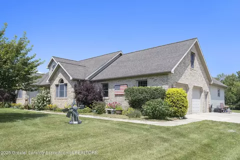 5955 E Parks Rd, Saint Johns, MI 48879 photo 5