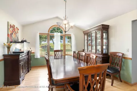 5955 E Parks Rd, Saint Johns, MI 48879 photo 11