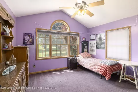 5955 E Parks Rd, Saint Johns, MI 48879 photo 23
