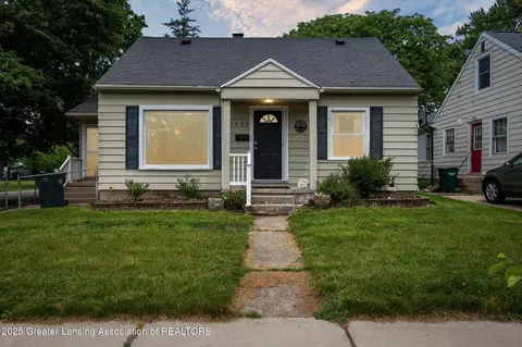 1424 Woodbine Ave, Lansing, MI 48910