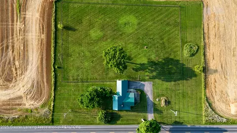 3038 W Barnes Rd, Mason, MI 48854 photo 3