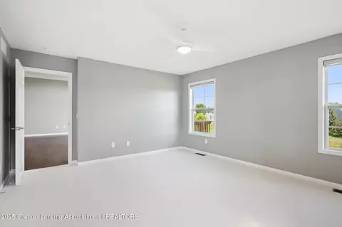 Bedroom - 1228 Wineleaf Ln, Dewitt, MI 48820 photo 2 of 5