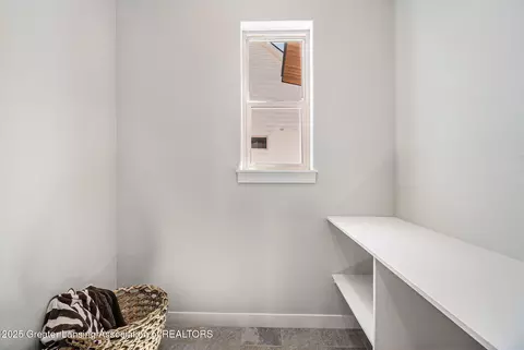 Entry Way - 16925 Willowbrook Dr, Haslett, MI 48840 photo 3 of 5