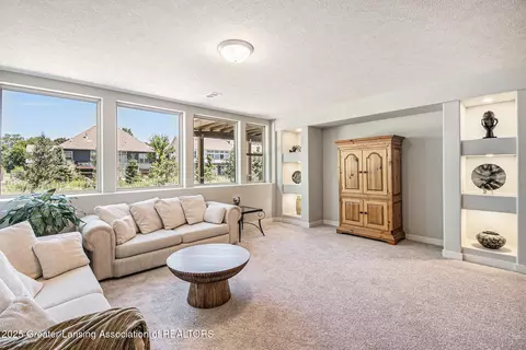 Living - 16925 Willowbrook Dr, Haslett, MI 48840 photo 4 of 5