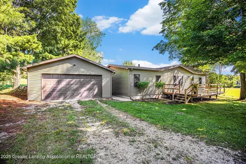 3888 W Barnes Rd, Mason, MI 48854