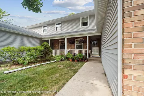 5455 Maple Ridge Rd, Haslett, MI 48840 photo 4
