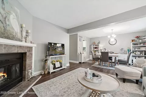 5455 Maple Ridge Rd, Haslett, MI 48840 photo 17