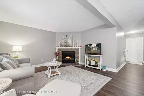 5455 Maple Ridge Rd, Haslett, MI 48840 photo 16