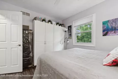 5455 Maple Ridge Rd, Haslett, MI 48840 photo 30