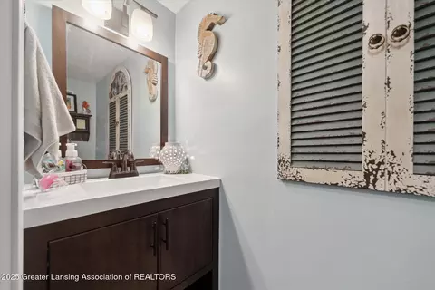 5455 Maple Ridge Rd, Haslett, MI 48840 photo 19