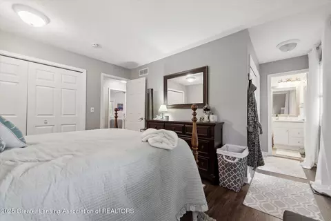 5455 Maple Ridge Rd, Haslett, MI 48840 photo 24