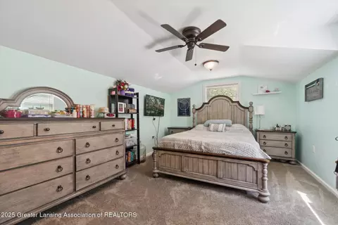 8652 W Pierce Rd, Sumner, MI 48889 photo 27