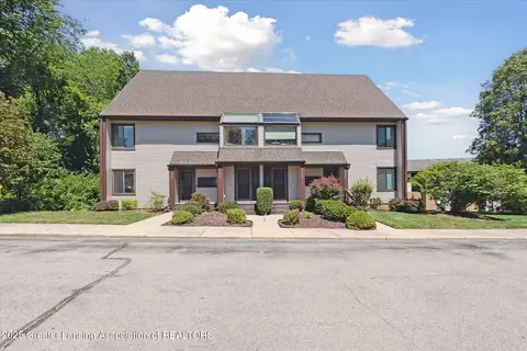 1446 Treetop Dr #3, Okemos, MI 48864