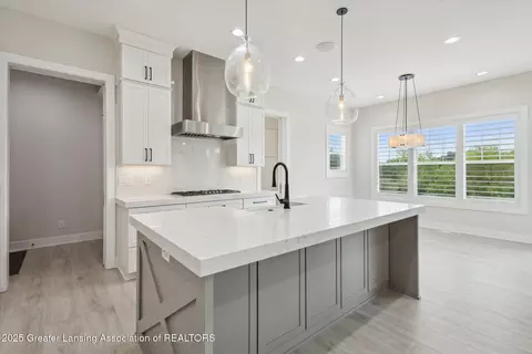Kitchen - 1488 Silverstone Way, Okemos, MI 48864 photo 2 of 4