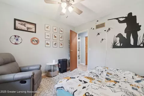 Bedroom - 7455 W Maple Rapids Rd, Saint Johns, MI 48879 photo 3 of 5