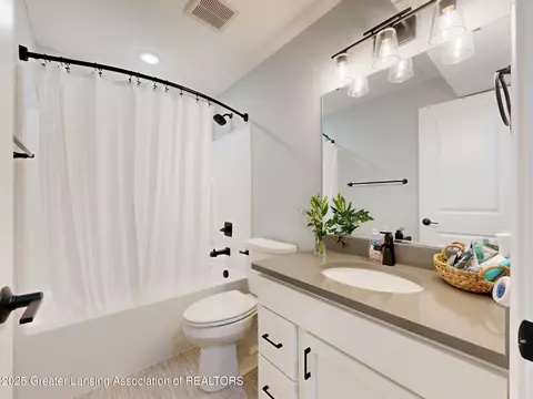 Bath - 621 Titanium Trl, Haslett, MI 48840 photo 1 of 9