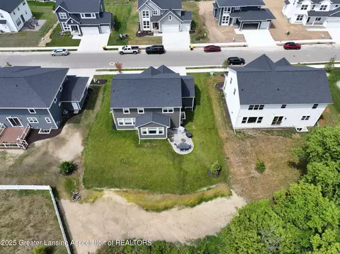 View/Area - 621 Titanium Trl, Haslett, MI 48840 photo 3 of 5