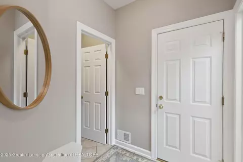 Entry Way - 11660 Hidden Spring Trl, Dewitt, MI 48820 photo 4 of 5
