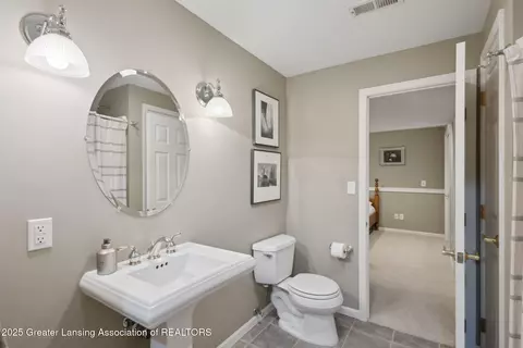 Bath - 11660 Hidden Spring Trl, Dewitt, MI 48820 photo 1 of 5