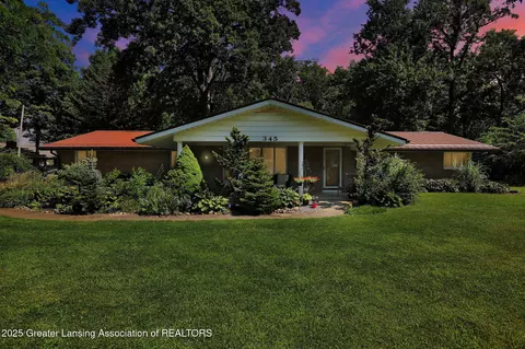 345 Ardelean Dr, Owosso, MI 48867