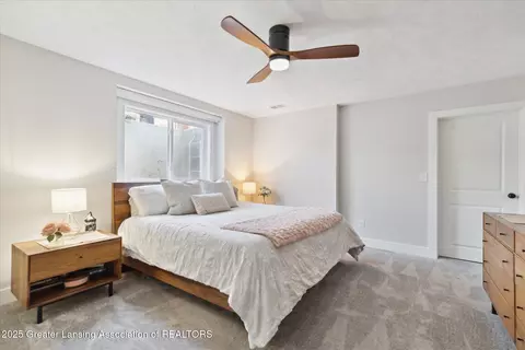 Bedroom - 9640 Tobermory Dr, Haslett, MI 48840 photo 3 of 6