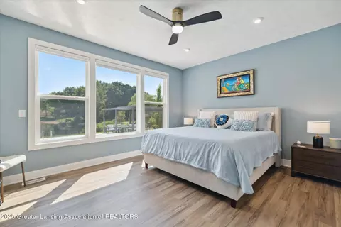 Bedroom - 9640 Tobermory Dr, Haslett, MI 48840 photo 1 of 6
