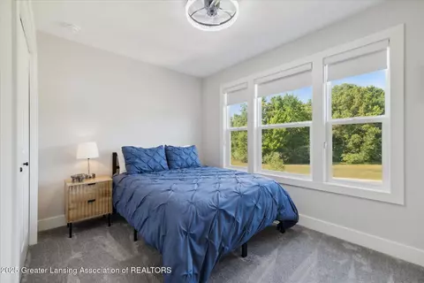 Bedroom - 9640 Tobermory Dr, Haslett, MI 48840 photo 5 of 6