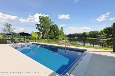 Exterior - 9640 Tobermory Dr, Haslett, MI 48840 photo 11 of 20