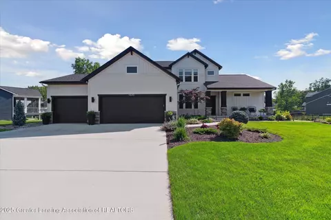 Exterior - 9640 Tobermory Dr, Haslett, MI 48840 photo 3 of 20