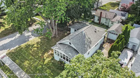 2338 Harding Ave, Lansing, MI 48910