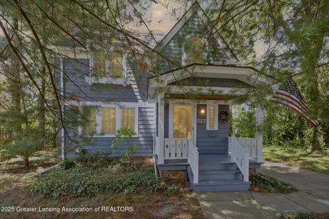 523 Bailey St, East Lansing, MI 48823