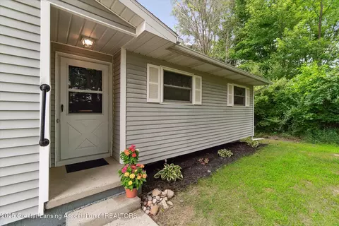 7870 Beardslee Rd, Owosso, MI 48867 photo 9