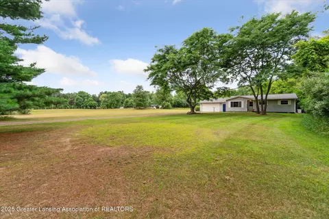 7870 Beardslee Rd, Owosso, MI 48867 photo 8