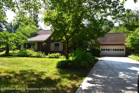 2387 Huron Hill Dr, Okemos, MI 48864