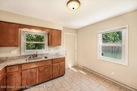 Other - 2166-2168 Park Ln, Holt, MI 48842 photo 6 of 8
