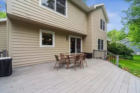 1058 Buckingham Rd, Haslett, MI 48840 photo 48