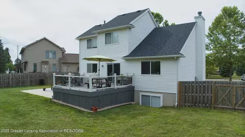 Exterior - 1541 Downing St, Haslett, MI 48840 photo 5 of 5