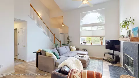 Living - 1541 Downing St, Haslett, MI 48840 photo 1 of 2