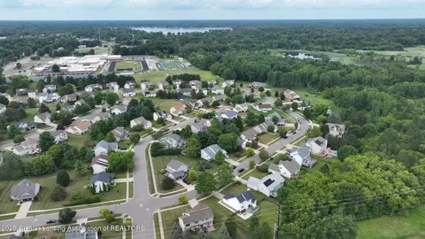View/Area - 1541 Downing St, Haslett, MI 48840 photo 4 of 4