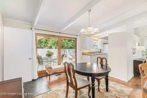5671 Buckingham Rd, Haslett, MI 48840 photo 5