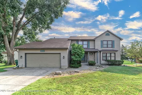 1602 Alan Ln, Lansing, MI 48917