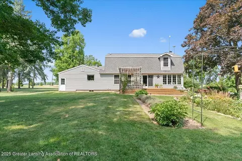 Exterior - 9290 Maple Rd, Lyons, MI 48851 photo 8 of 12