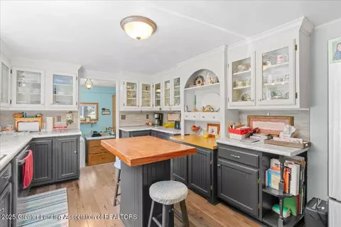 Kitchen - 9290 Maple Rd, Lyons, MI 48851 photo 3 of 4