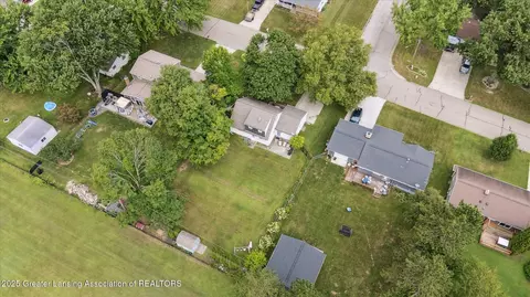6920 Dickson Dr, Grand Ledge, MI 48837 photo 45