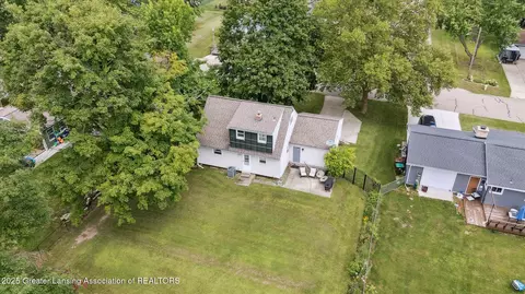 6920 Dickson Dr, Grand Ledge, MI 48837 photo 54