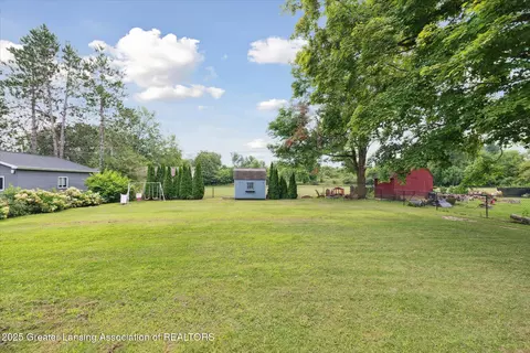 6920 Dickson Dr, Grand Ledge, MI 48837 photo 40