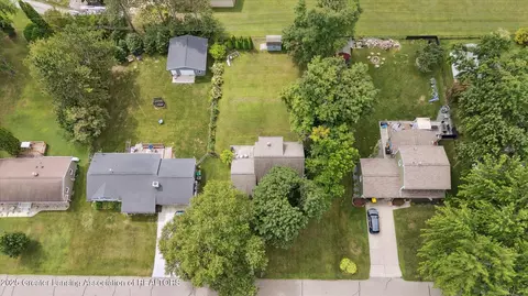 6920 Dickson Dr, Grand Ledge, MI 48837 photo 42